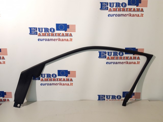Frame Trim (right)